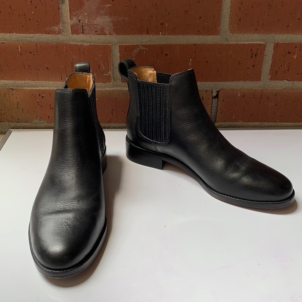 Madewell The Ainsley Chelsea Boot in True Black, 8